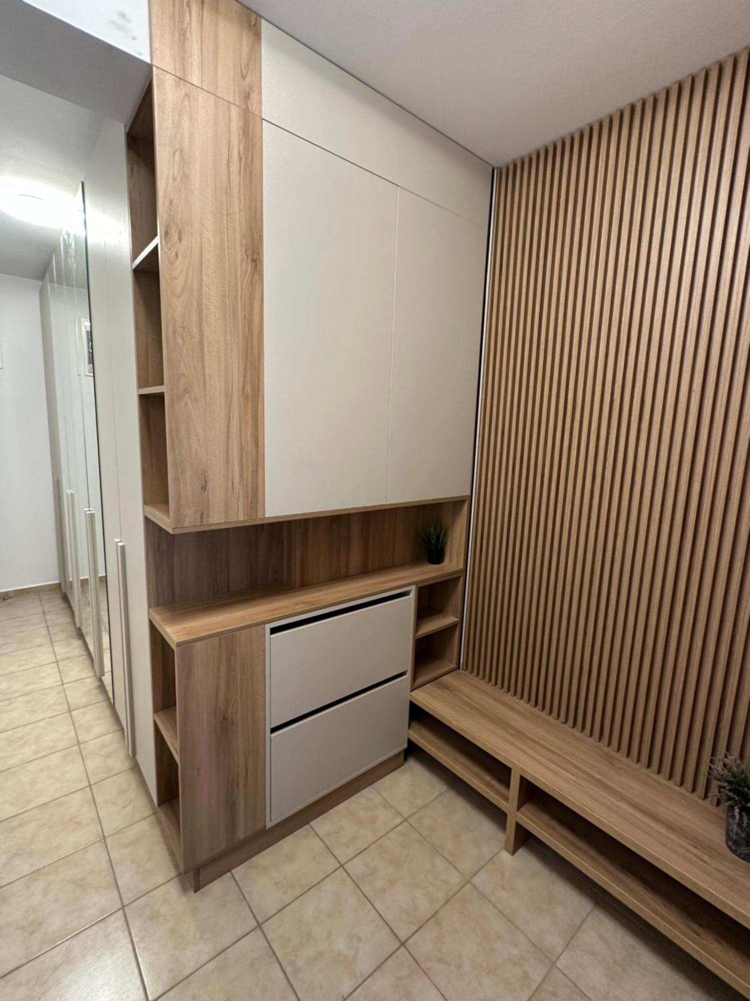 CENTRU UNIRII LUXURY VIP PALMIER Apartament 2 camere cu TERASA exterioara amenajata ! Parcare subterana privata climatizata si supravegheata video dar doar cu rezervare in limita locurilor disponibile !PROPRIETATE IN REGIM HOTELIEP - NU ARE BUCATARIE Bucureşti Exterior foto